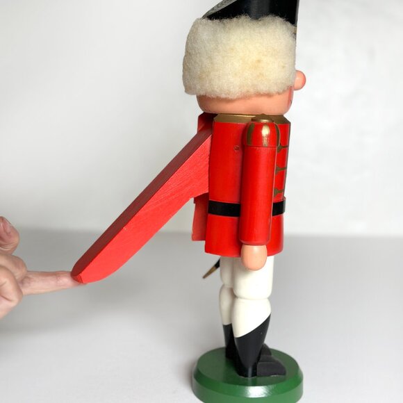 VTG ERZGEBIRGE King Nutcracker East Germany Hand Painted Wood 13.5" Christmas - Picture 7 of 10